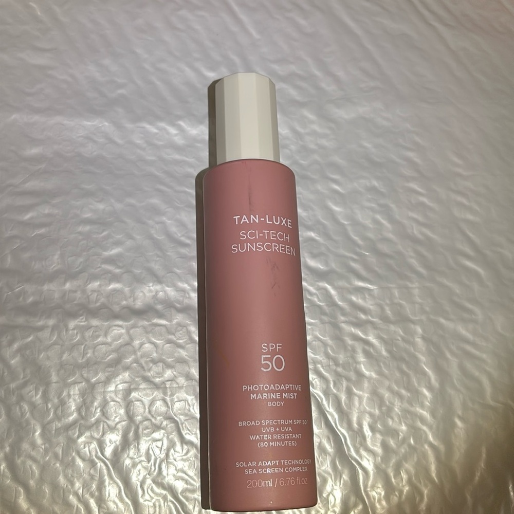 Tan Luxe sci-tech sunscreen 50spf marine mist